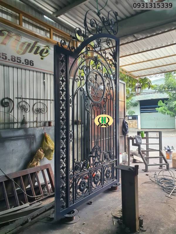 Dịch vụ l&agrave;m cửa sắt uy t&iacute;n tại Thuận an