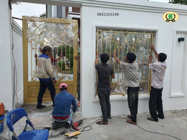 Lắp đặt cửa sắt uy t&iacute;n tại Long Th&agrave;nh, Đồng Nai