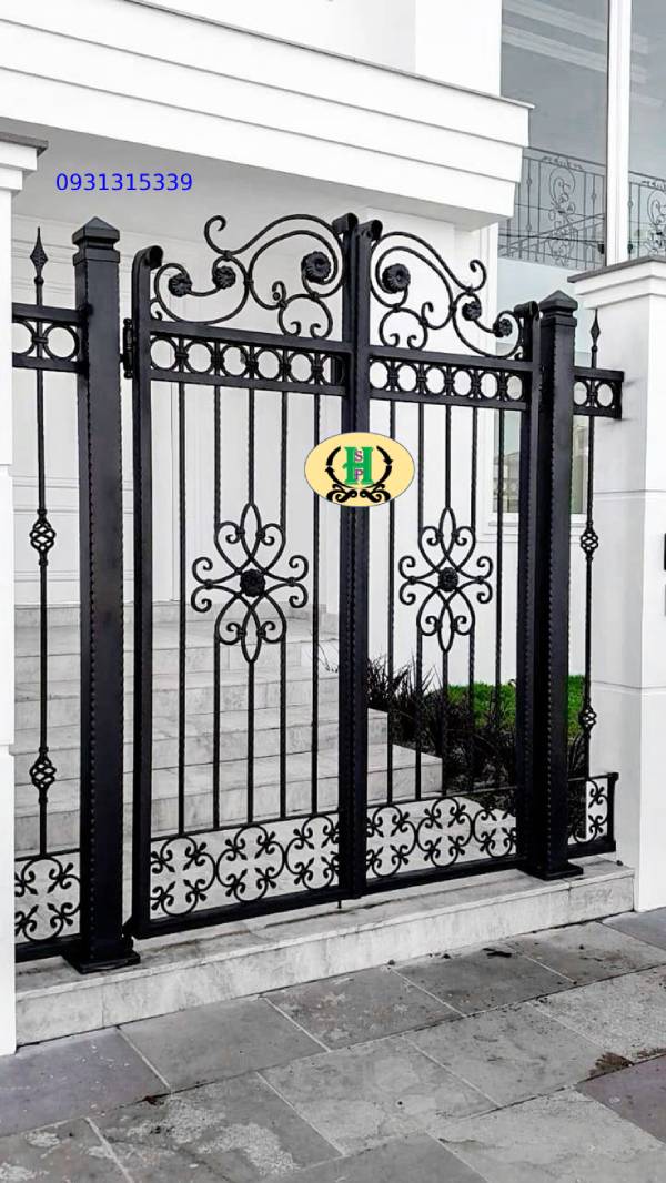 Thi Công Cửa Sắt Giá Rẻ Tại Nhơn Trạch, Đồng Nai - Đẹp, uy tín & chất lượng